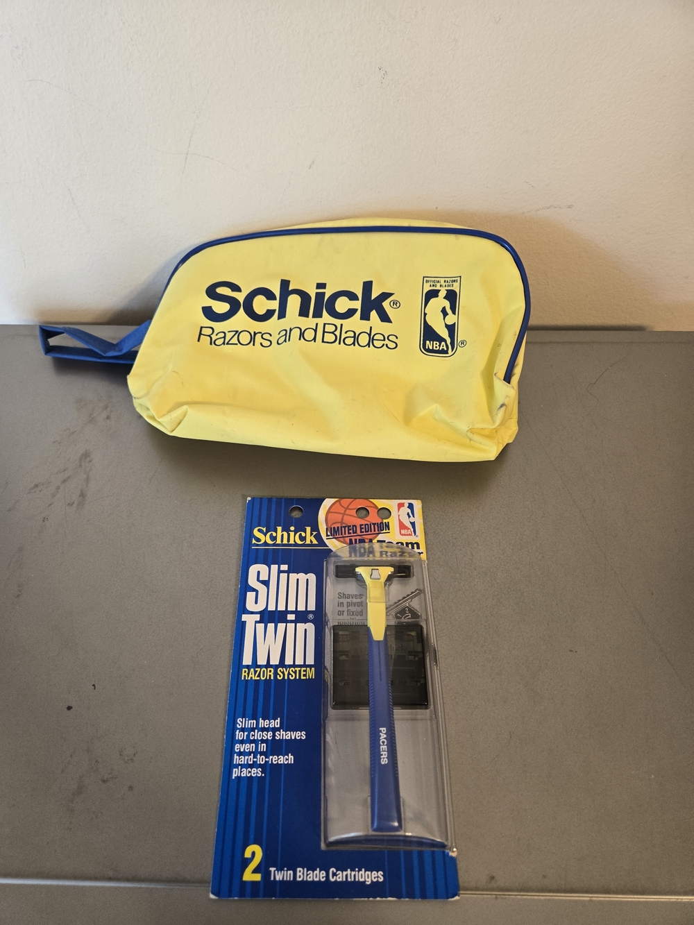 Schick Slim Twin Razor System Limited Edition NBA Pacers